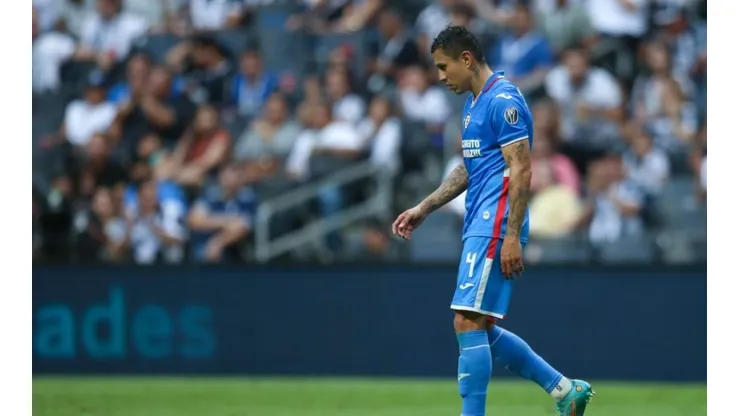 El Cata en un partido con Cruz Azul