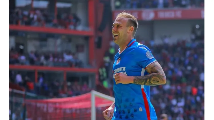 El delantero argentino se mostró contrariado por el momento que vive el club