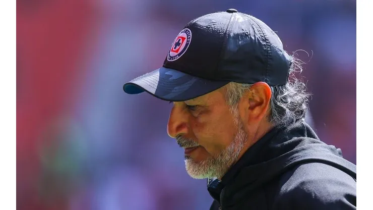 El "Potro" dejó de ser entrenador este lunes