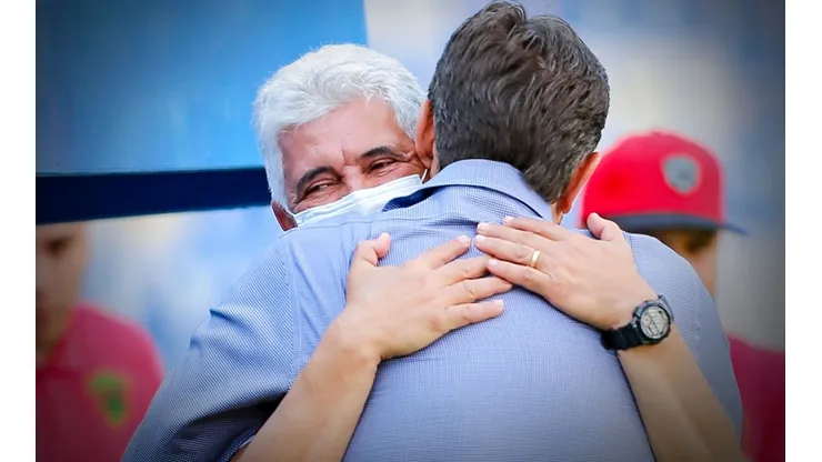 Ricardo Ferretti sería uno de los recomendados para DT de Cruz Azul.