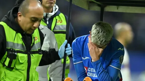 Carlos Vargas se retiró lesionado y generó preocupación