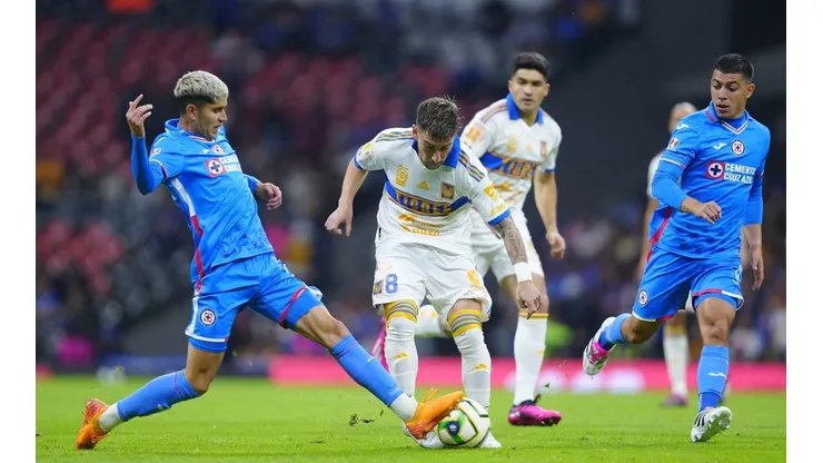 Carlos Vargas debutó este sábado con La Máquina de Cruz Azul.