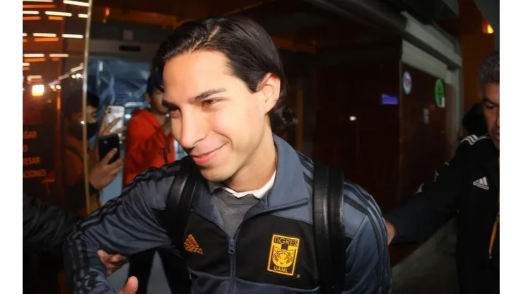 Diego Lainez llegó esta semana a México