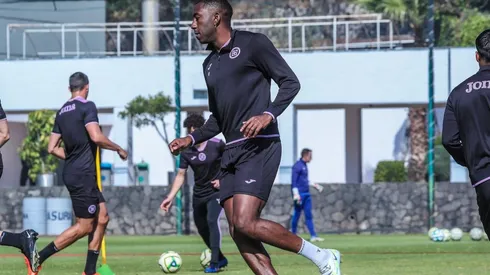 Gonzalo Carneiro en un entrenamiento del club