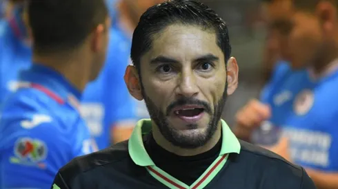 'Chuy' Corona en un partido del Clausura 2023