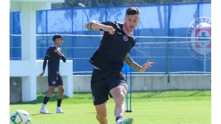 Augusto Lotti en un entrenamiento de Cruz Azul