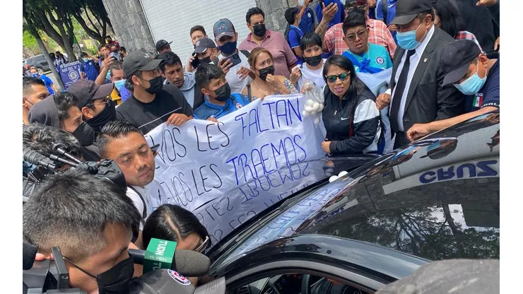 A las fueras de La Noria se han vivido varios momentos de tensión