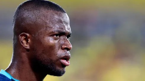 Valencia se piensa continuar en el Fenerbache