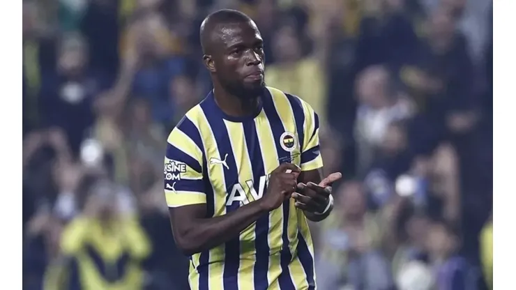 El delantero ecuatoriano Enner Valencia actualmente juega en el Fenerbahce de Turquía.