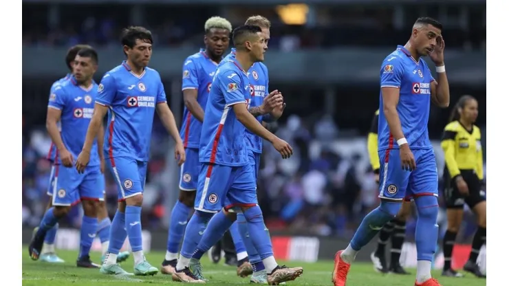 Cruz Azul cayó ante los Rayados de Monterrey en el primer partido en el Estadio Azteca