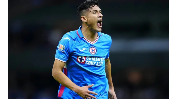 Uriel Antuna estaría viviendo sus últimas horas en Cruz Azul para regresar a Europa.