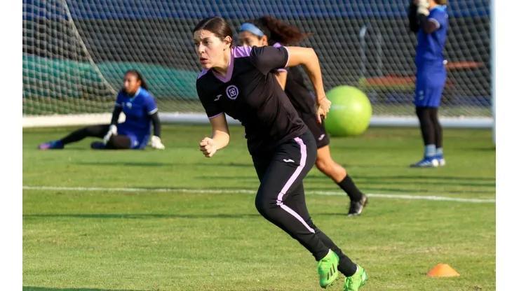 Palafox en su primer entrenamiento con Cruz Azul