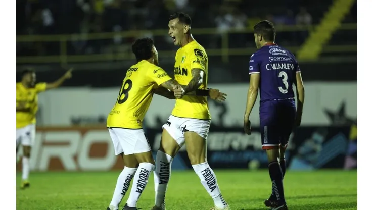 Caraglio anotó al minuto 12' de la primera parte