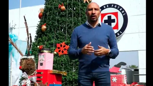 Conejo Pérez ya está de regreso en Cruz Azul tras su viaje al Mundial de Qatar.