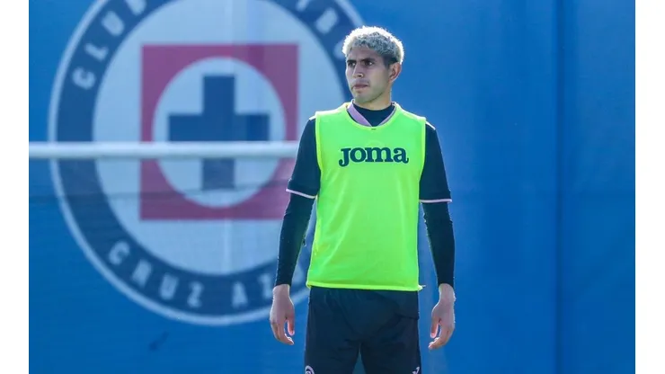 Carlos Vargas se convirtió en el quinto refuerzo de Cruz Azul para el Clausura 2023.