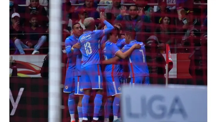Michael Estrada celebrando el segundo gol