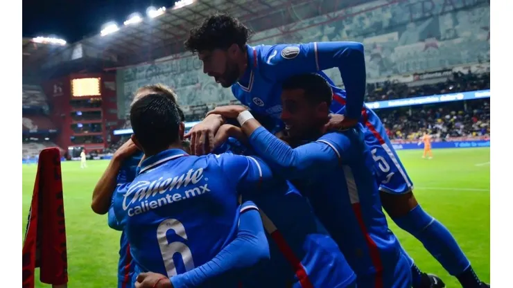 Cruz Azul pasa a la final y se las verá contra Chivas