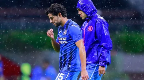 El cuerpo técnico de Cruz Azul busca al jugador que cubra una posible baja de Nacho Rivero.