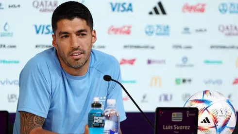 Luis Suárez en conferencia de prensa con Uruguay