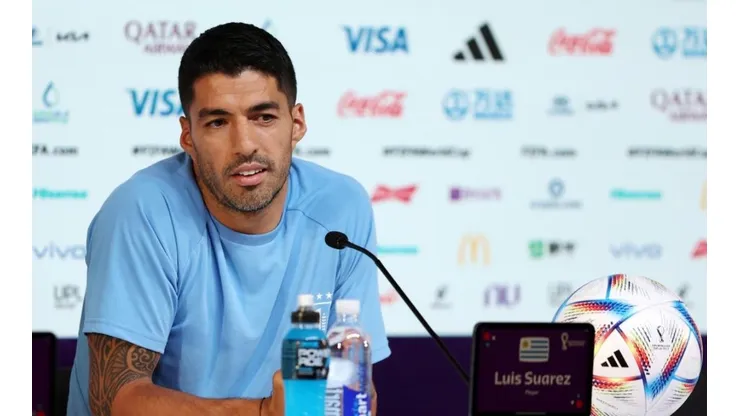 Luis Suárez en conferencia de prensa con Uruguay