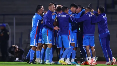 Cruz Azul en el partido contra Pumas
