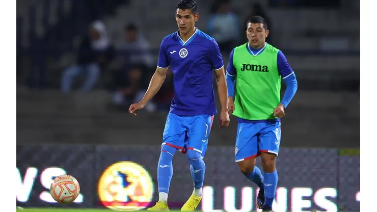 Uriel Antuna reapareció con Cruz Azul, pero pasó una mala noche en CU