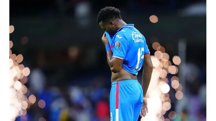 Cruz Azul espera al Michael Estrada, quien cuenta con una cláusula de salida al extranjero.