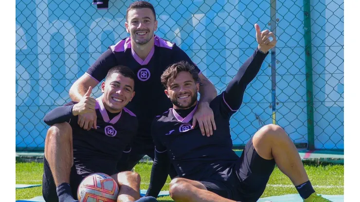 Potro Gutiérrez podría mandar a su mejor 11 de Cruz Azul para el debut en la Copa Sky.