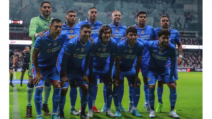 Cruz Azul debutó en la Copa Sky con 10 bajas y siete refuerzos juveniles.