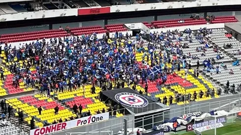 La afición de Cruz Azul en un partido en el Apertura 2022