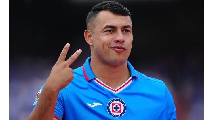 Ivan Morales podría quearse en Cruz Azul para el Clausura 2023.