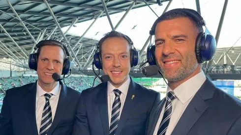 El exgoleador cambió los botines de juego por los micrófonos de prensa