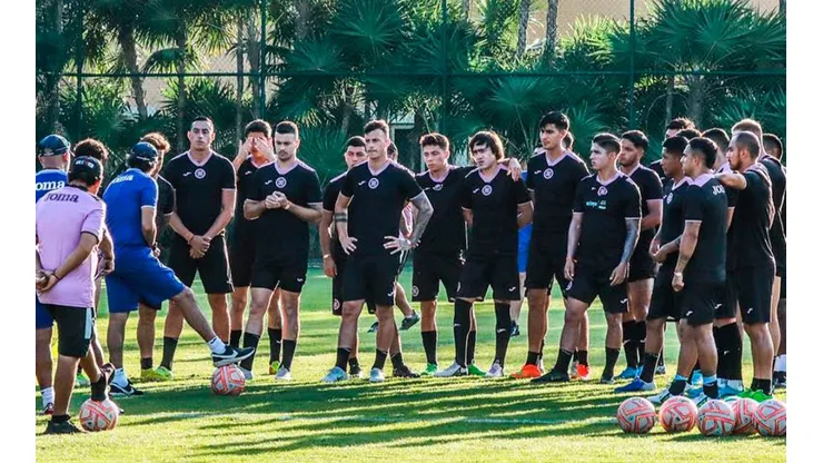 El posible refuerzo de Cruz Azul ya se unió a la petemporada en Cancún.