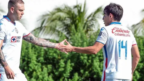 Alexis Gutiérrez firmó su primer gol en su regreso a Cruz Azul con pase de Rotondi.