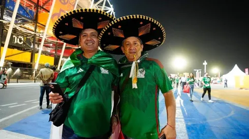 Los fanáticos de México han puesto el colorido en el país asiático