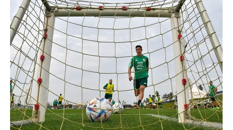 El 'Brujo' salió desde el inicio ante Suecia