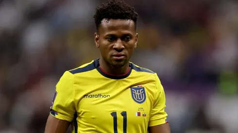 Estrada en el debut ante Qatar