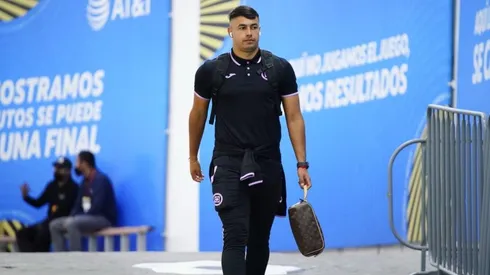 Iván Morales con Cruz Azul