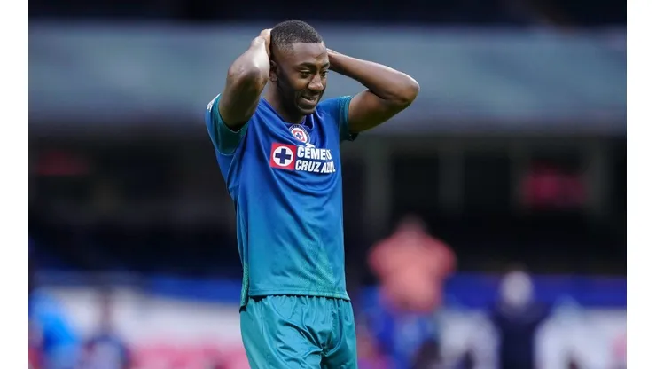 “No están llegando refuerzos del nivel de la historia de Cruz Azul”
