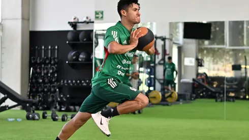 Antuna se prepara junto con el resto de la selección