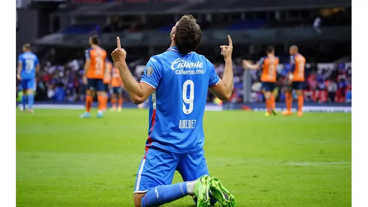 A escasas semanas para el inicio de la Copa del Mundo, se vuelve a abrir una posibilidad para Santi