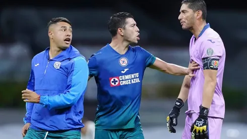 Iván Morales tuvo un altercado con Jesús Corona en Cruz Azul.