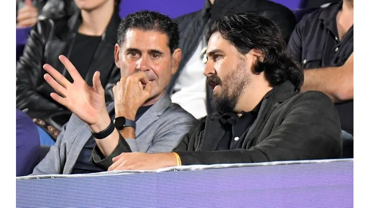 Fernando Hierro y Amaury Vergara