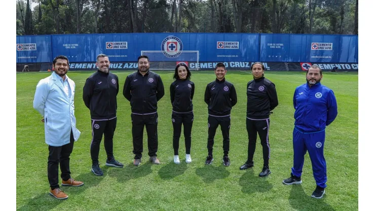 Cruz Azul se sumó a la celebración. “Feliz día a todos los médicos de México”