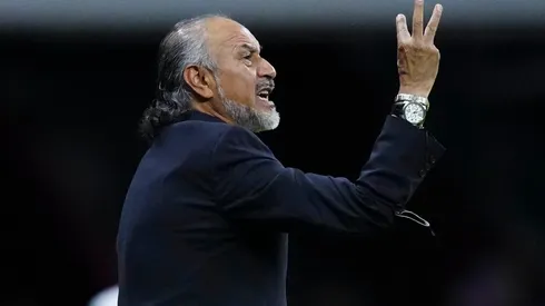 El Potro Gutiérrez se quedará en Cruz Azul como director técnico oficial.