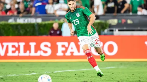 Santi Giménez acumula 402 minutos en el Tri del Tata Martino, con dos goles y una asistencia