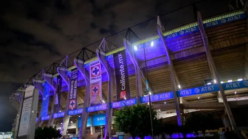 El Estadio Azteca en un duelo de Cruz Azul