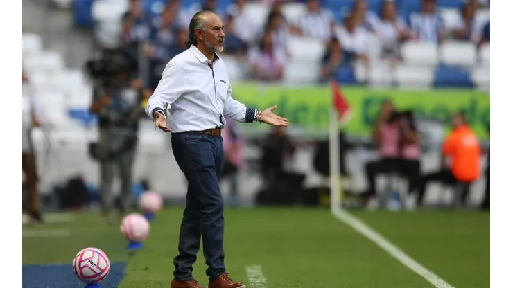La continuidade de Raúl Gutiérrez al frente de Cruz Azul está en una duda
