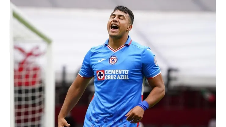 Morales fue el que menos minutos jugó