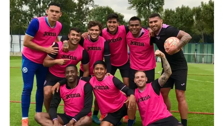 Cruz Azul ya entrena de lleno para enfrentar a Chivas el sábado.